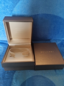 斑鸠奢品淘宝【99新】 宝格丽/bvlgari女款黑银慈善款项链 附盒子2