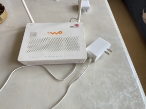 出售1000兆联通光猫一个,因换移动网线故闲置,适合的来.