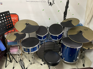 美派斯小牛架子鼓,四镲六鼓,知音镲片