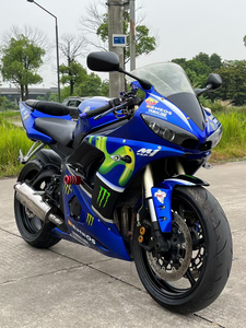 雅马哈r6 经典赛道版画 改装正品蝎子排气 升高脚踏