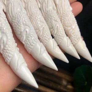 超时空稀有动物文玩————鹿角雕刻【龙尖】手工精雕刻盘龙牙尖