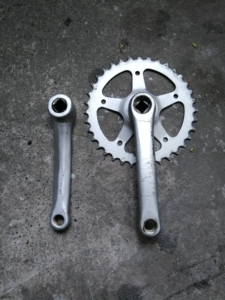 力霸皇电动自行车牙盘 36齿,带原装曲柄,链套,升级换下,功