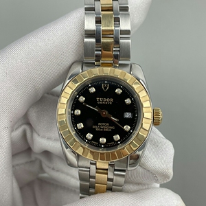 帝舵 经典系列 黑盘钻刻间金女表 自动机械