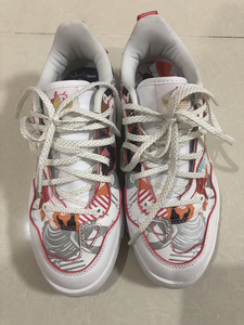 adidas阿迪达斯 板鞋,小白鞋,花色福字鞋,全新的,就之