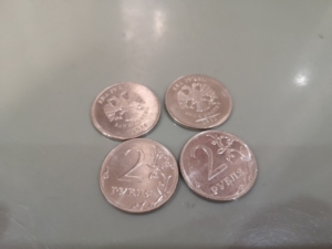 000人付款淘宝白俄罗斯硬币2009年1卢布2卢布新版3枚百尺朱楼临大道