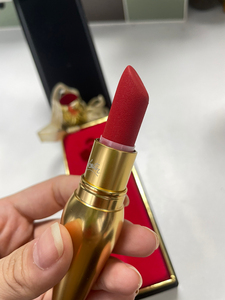 cl路铂廷女王权杖金管萝卜丁口红505m