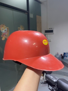 90年代复古摩托车头盔 水壳