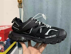 正品巴黎世家 3.0 track 老爹鞋 黑白 全新已过验