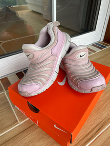 nike 耐克彩虹毛毛虫 款号343738-628