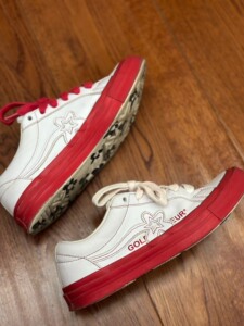 匡威小花联名红色 送两双鞋带 红色和白色 37码 保证正品_阿里巴巴找