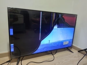 小米4c电视尸体机,屏幕坏了,主板完好,仅限自提,自提禅城兆