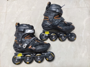 宝狮莱轮滑鞋s4 高级平花鞋