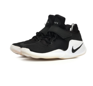 回到未来nike女