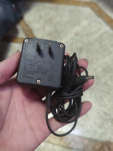 诺基亚5110 6150 3210 8810 充电器 火牛