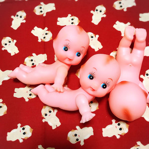 日本产正品昭和中古胶皮15cm趴姿势丘比娃娃kewpie
