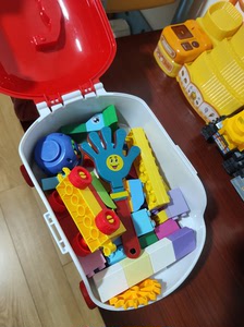 益智拼插宝宝diy创意乐高玩具abs环保材质k8孩子王官方旗舰店243