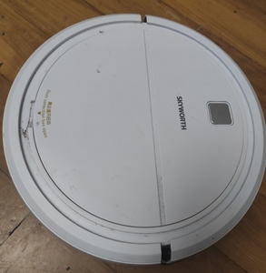 skyworth家用扫地机器人,京东商城1088买来的,现在