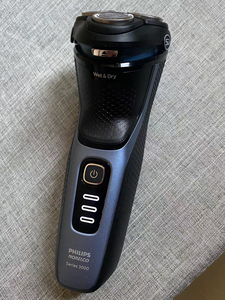 荷兰原装进口飞利浦剃须刀s3000电动刮胡刀新款系s3212