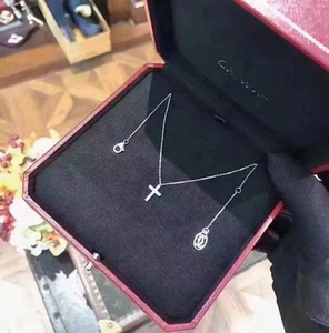 卡地亚 项链十字架 白金钻石项链 闲置礼品:cartier