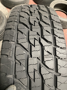 235/65r18美国固铂轮胎 at花纹 现货5条基本下地没