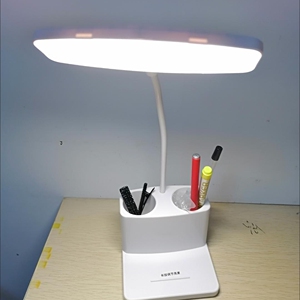 台灯学生宿舍便宜