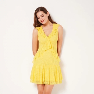 GUESS正品全新黄色蕾丝连衣裙M175/88A。建议身高1