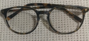 藤井太郎，手作眼镜，卖镜框，挺轻，懂的拍，一支镜腿外侧有褪色