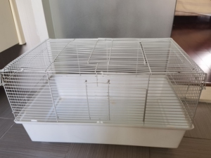 退圈出60基础笼仓鼠金丝熊.八五成新,加深底盆.无搭扣,标价