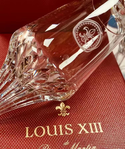 路易十三水晶杯 已卖4个 含证书 官方活动赠送 数量不多