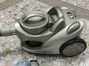 三洋卧式吸尘器