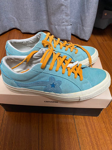 匡威golf 小花 老款 43 橙色如图 刚去鞋店洗过 本