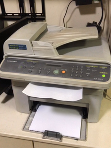 三星scx-4521f打印 复印 传真一体机!能用!会卡纸等