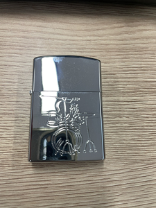 双枪双枪煤油打火机,国产高端双枪棉油砂轮打火机,只试点火过