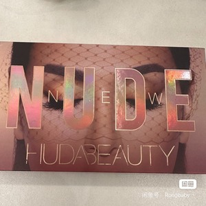 Hudabeauty NUDE沙漠玫瑰眼影盘