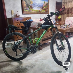 美利达兰博780,3×10 30速,车架15,胎毛未磨损