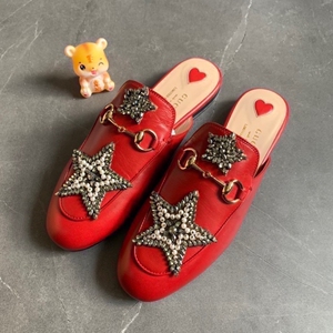 gucci古驰女士珍珠水钻星星红色爱心马衔扣拖鞋 半拖