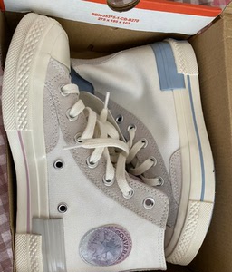 匡威全新匡威拼接converse 白色蓝浅色鸳鸯款