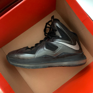 正品勒布朗詹姆斯10代黑武士配色耐克nike正品勒布朗詹姆斯