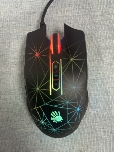 长期高价收板卡淘宝双飞燕q81血手网咖鼠标 电竞游戏鼠标 型号:q81