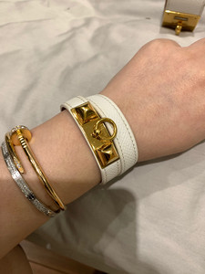 爱马仕白色手链