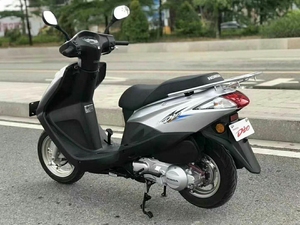 二手摩托车,踏板车,女装车二手摩托车五羊本田新大洲本田dio