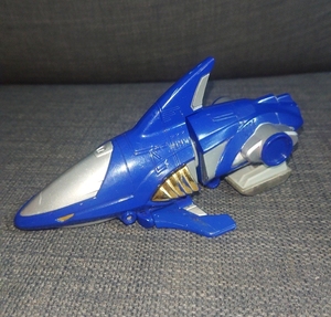 百兽战队万代日版dx超合金 牙吠鲨  蓝鲨  牙吠王  精灵