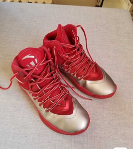 安踏帕森斯篮球鞋