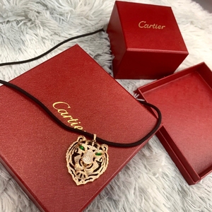 00tb9091037336淘宝卡地亚虎头项链18k玫瑰金白金满钻黑玛瑙粗链