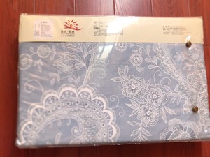 全新带包装全棉圣梦阳光床品四件套，床单260*250，被套2