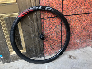 捷安特slr1碟刹轮组前轮