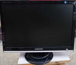 三星931bw显示器