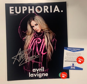 Avril Lavigne 艾薇儿·拉维尼 珍品签名照 带正