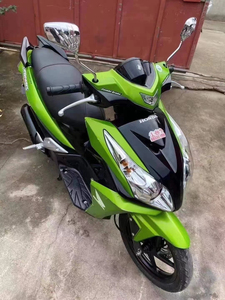 本田弯刀摩托车二手