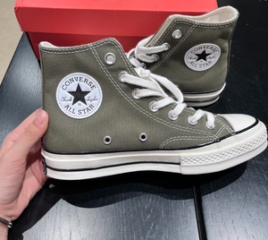 匡威橄榄绿正品